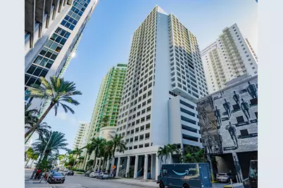 170 SE 14th St #1506, Miami, FL 33131 - Photo 1
