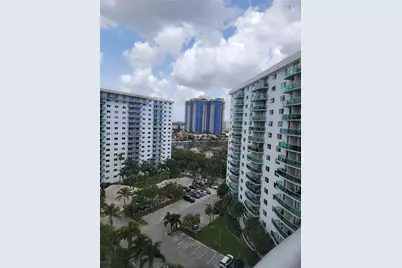 19380 Collins Ave #1207, Sunny Isles Beach, FL 33160 - Photo 2