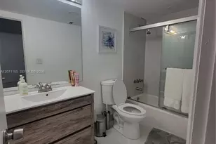 19380 Collins Ave, Sunny Isles Beach, FL 33160 - Photo 10