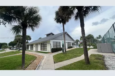 5437 Mendoza St, West Palm Beach, FL 33415 - Photo 54