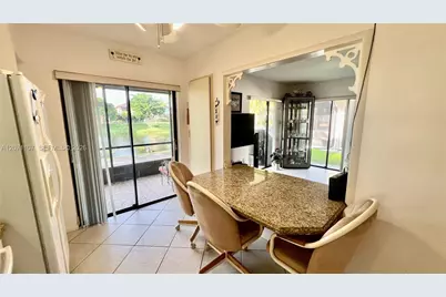 5437 Mendoza St, West Palm Beach, FL 33415 - Photo 10
