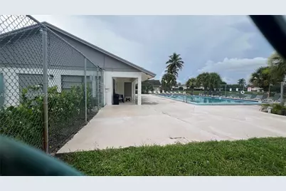5437 Mendoza St, West Palm Beach, FL 33415 - Photo 46