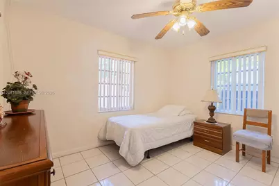 41 Campina Ct, Coral Gables, FL 33134 - Photo 22