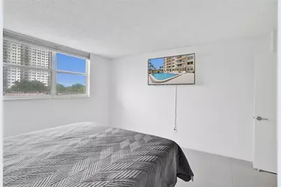 1401 S Ocean Dr #302, Hollywood, FL 33019 - Photo 22