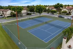 525 NW 100th Ct, Miami, FL 33172 - Photo 24