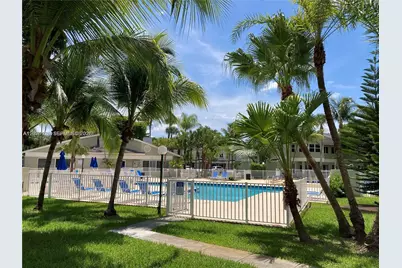 17505 NW 67th Pl #C-11, Hialeah, FL 33015 - Photo 2