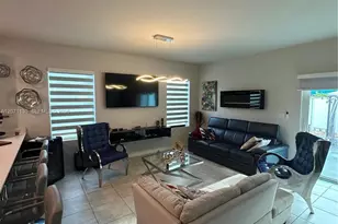 384 NW 11th Ave, Florida City, FL 33034 - Photo 8