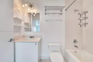 60 SW 13th St, Miami, FL 33130 - Photo 14