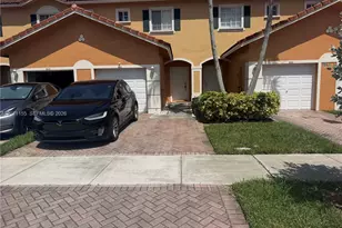 550 St Tropez Ln, Margate, FL 33068 - Photo 2