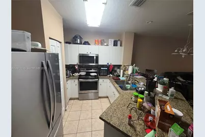 550 Saint Tropez Ln, Margate, FL 33068 - Photo 6