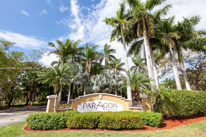 771 N Pine Island Rd #214, Plantation, FL 33324 - Photo 18