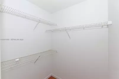 771 N Pine Island Rd #214, Plantation, FL 33324 - Photo 14