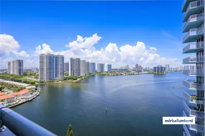 301 174th St #1901, Sunny Isles Beach, FL 33160 - Photo 2
