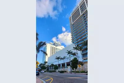6801 Collins Ave #LPH05, Miami Beach, FL 33141 - Photo 16