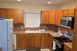 2359 N Wallen Dr, Palm Beach Gardens, FL 33410 - Photo 4