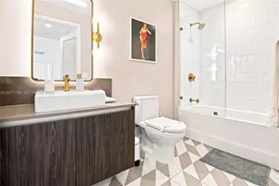 159 NE 6th St, Miami, FL 33132 - Photo 32