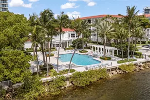 3245 NE 184th St, Aventura, FL 33160 - Photo 14