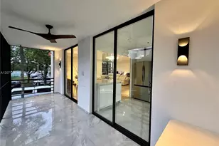 671 NE 195th St, Miami, FL 33179 - Photo 8