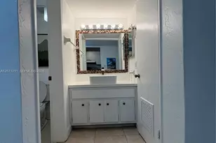 7403 SW 82nd St, Miami, FL 33143 - Photo 4