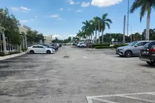4500 W Hallandale Beach Blvd, Hollywood, FL 33023 - Photo 1