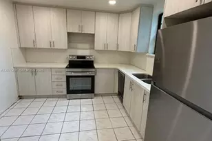 2065 NE 139th St, North Miami Beach, FL 33181 - Photo 8