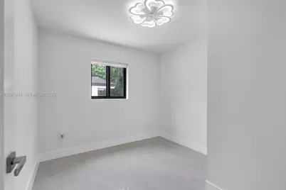 4450 NW 169th Ter, Miami Gardens, FL 33055 - Photo 14