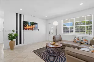 1298 NE 199th St, Miami, FL 33179 - Photo 6