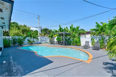 1298 NE 199th St, Miami, FL 33179 - Photo 26