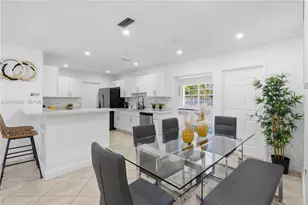 1298 NE 199th St, Miami, FL 33179 - Photo 8