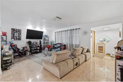 7636 Alhambra Blvd, Miramar, FL 33023 - Photo 6
