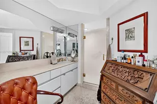 3000 Island Blvd, Aventura, FL 33160 - Photo 36