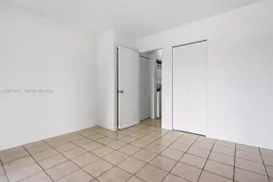 810 SW 129th Pl, Miami, FL 33184 - Photo 16