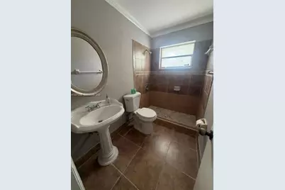 2571 NW 5th St, Pompano Beach, FL 33069 - Photo 14