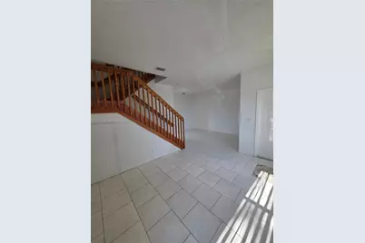 21250 NE 8th Pl #1, Miami, FL 33179 - Photo 4