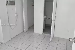 18360 NE 22nd Ave, North Miami Beach, FL 33160 - Photo 18