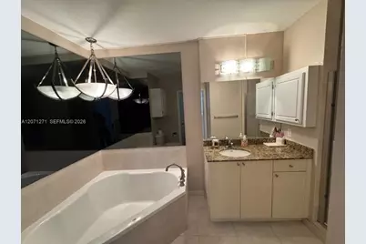 1830 Radius Dr #1105, Hollywood, FL 33020 - Photo 12