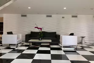1800 N Bayshore Dr, Miami, FL 33132 - Photo 4