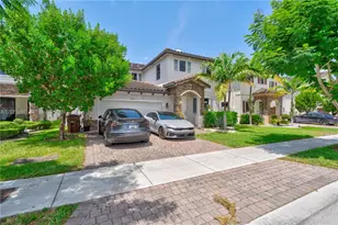 9400 W 35th Ln, Hialeah, FL 33018 - Photo 2