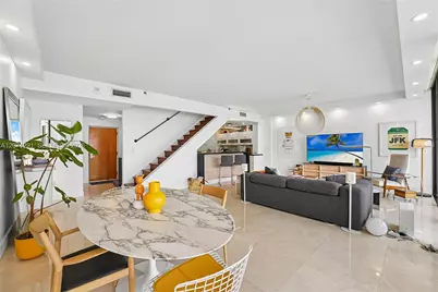1000 Venetian Way #1108, Miami, FL 33139 - Photo 6