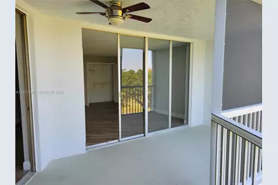 3090 N Course Dr #405, Pompano Beach, FL 33069 - Photo 12