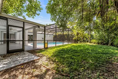 11890 SW 72nd Pl, Pinecrest, FL 33156 - Photo 38