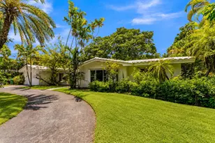 11890 SW 72nd Pl, Pinecrest, FL 33156 - Photo 1