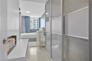 4775 Collins Ave, Miami Beach, FL 33140 - Photo 18