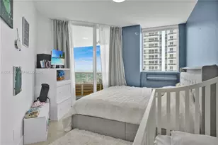 4775 Collins Ave, Miami Beach, FL 33140 - Photo 20