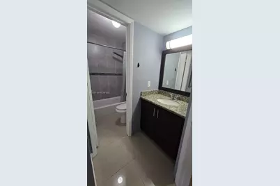 8787 NW 39th St, Sunrise, FL 33351 - Photo 16
