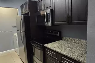 8787 NW 39th St, Sunrise, FL 33351 - Photo 4