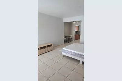 934 Meridian Ave #15, Miami Beach, FL 33139 - Photo 2