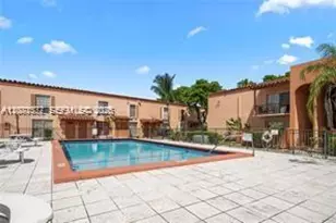 7105 Miami Lakes Dr, Miami Lakes, FL 33014 - Photo 4