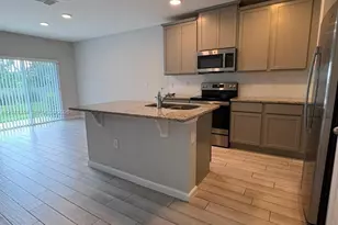 2835 Narcoossee Cmns Wy, Saint Cloud, FL 34771 - Photo 4