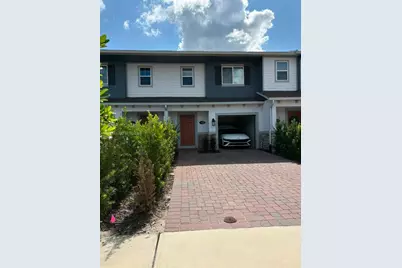 2835 Narcoossee Commons Way, Saint Cloud, FL 34771 - Photo 1